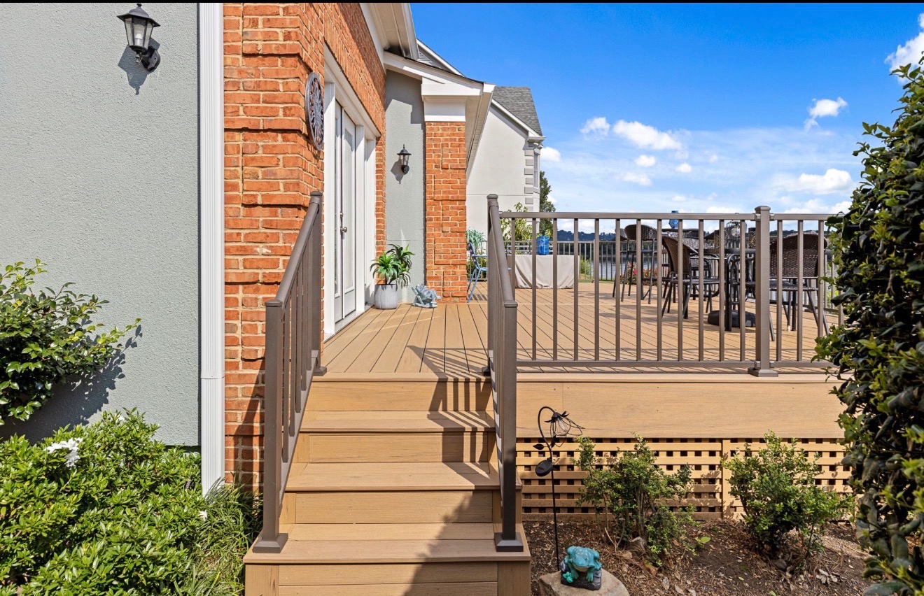 Custom deck with stairs